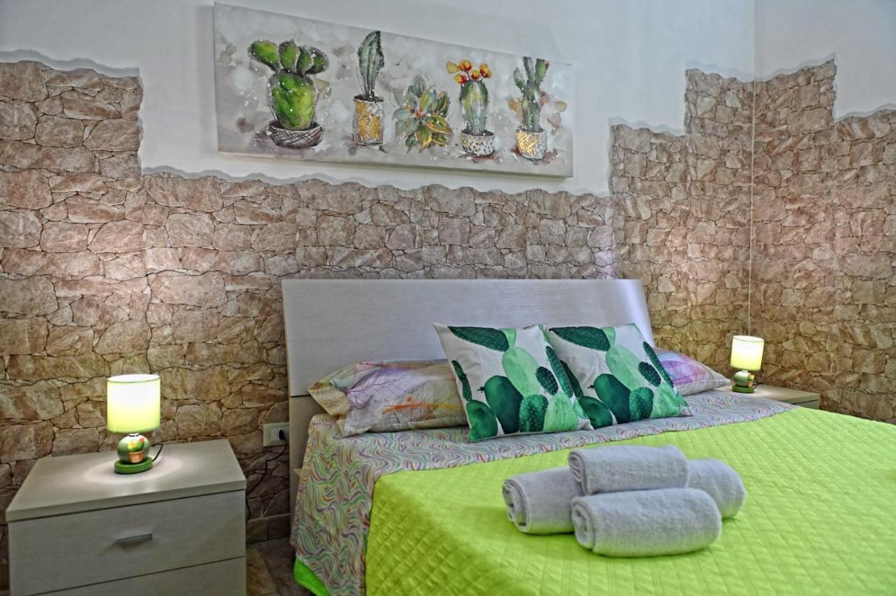 Ficu Pala Holiday Home โนโต ภายนอก รูปภาพ